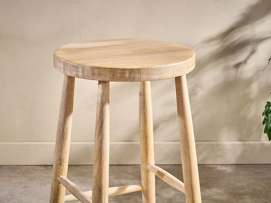 Mengwi Mango Wood Round Bar Stool - Natural