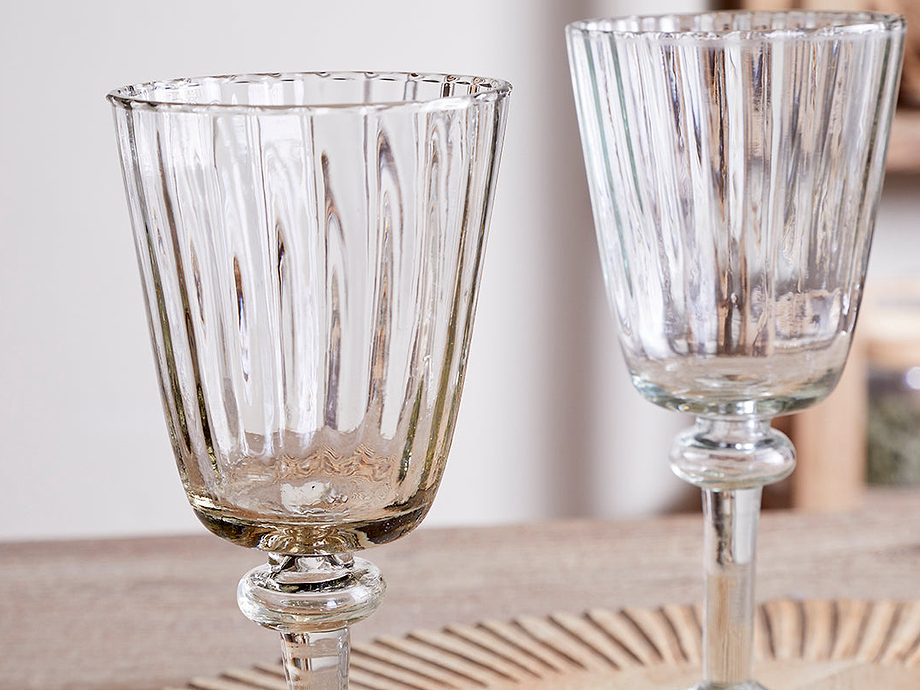 Minati Wine Glass - Clear - (Set of 4)