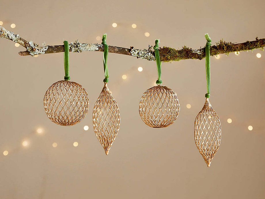 Nirav Wire Baubles - Brass (Set of 4)