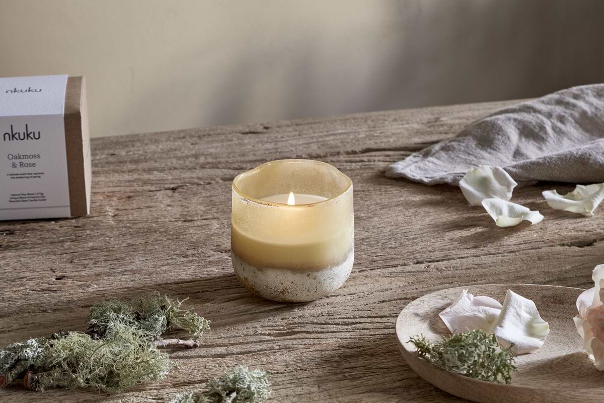 Oakmoss & Rose 1 Wick Scented Candle - Yellow - 1 Wick
