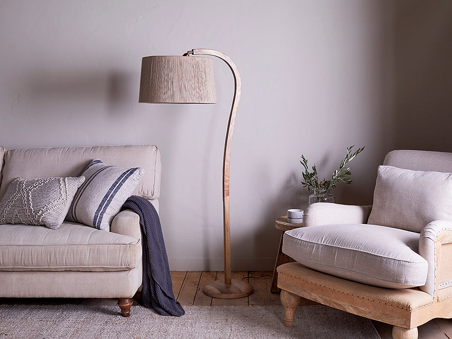Namira Mango Wood Floor Lamp - Natural