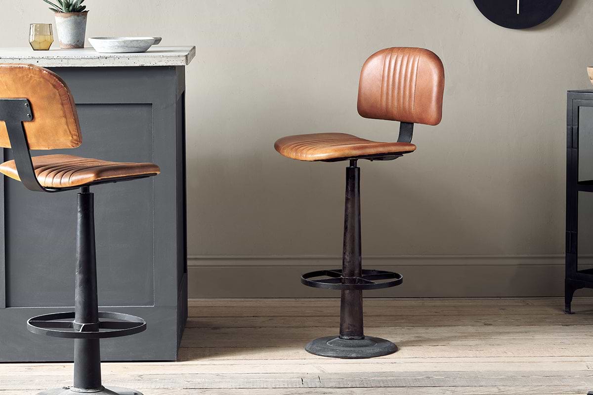 Ribbed Leather Iron And Leather Bar Stools Industrial Ribbed