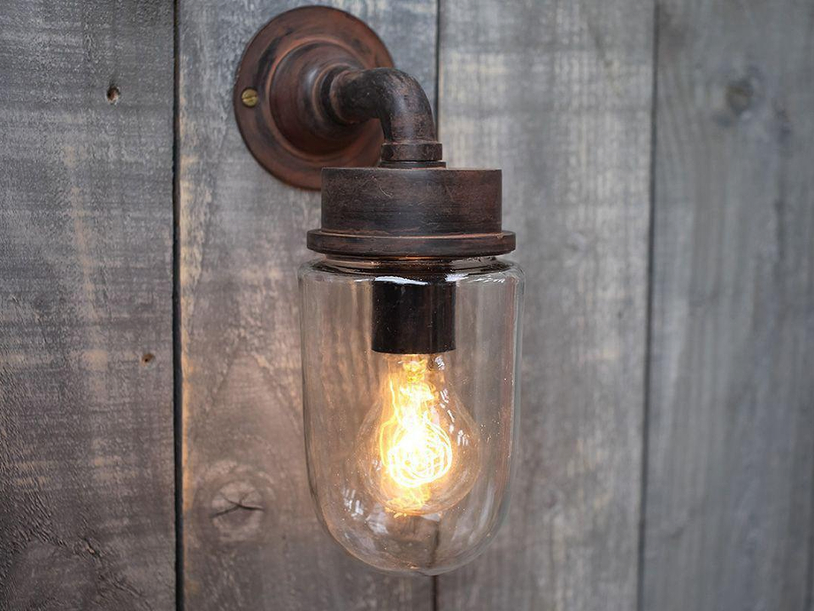 Ngari Outdoor Light - Rust