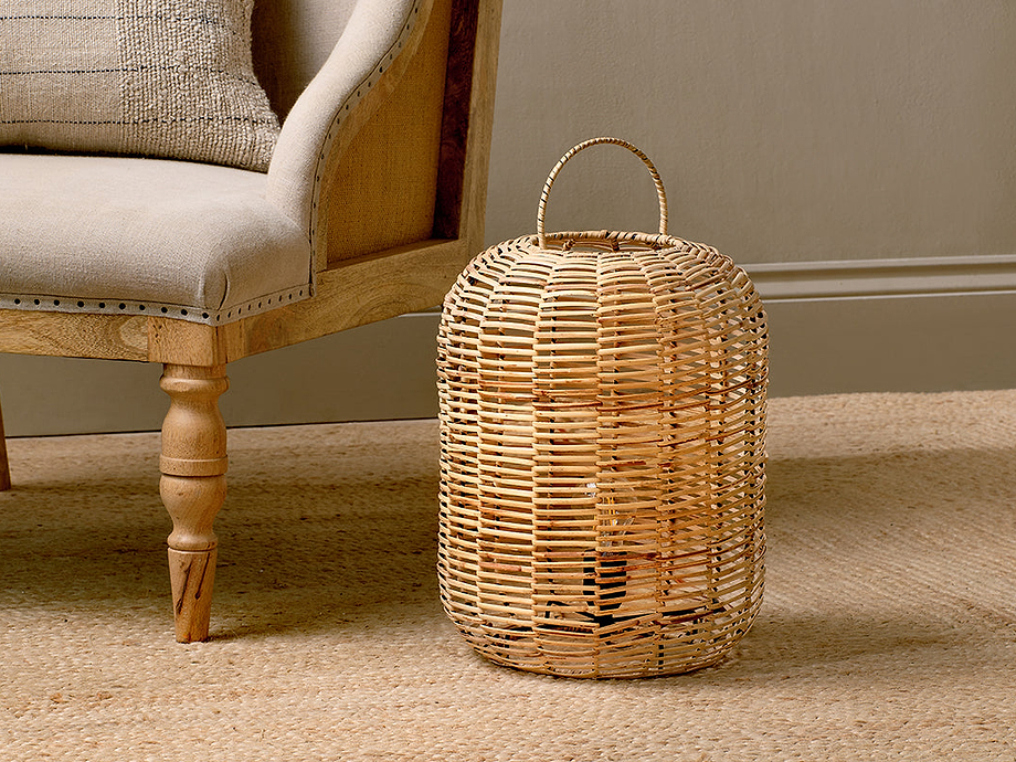 Noko Rattan Lamp