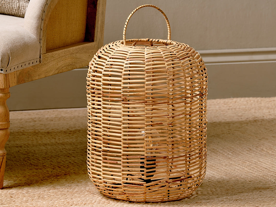 Noko Rattan Lamp