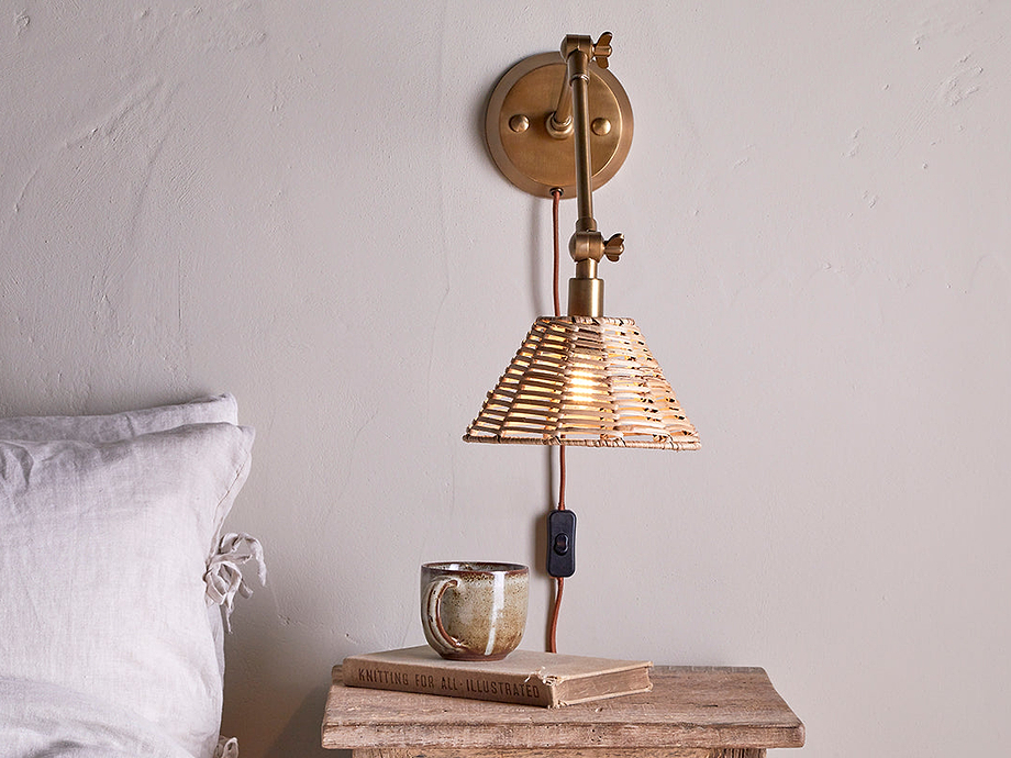 Noko Rattan Wall Lamp - Natural & Antique Brass