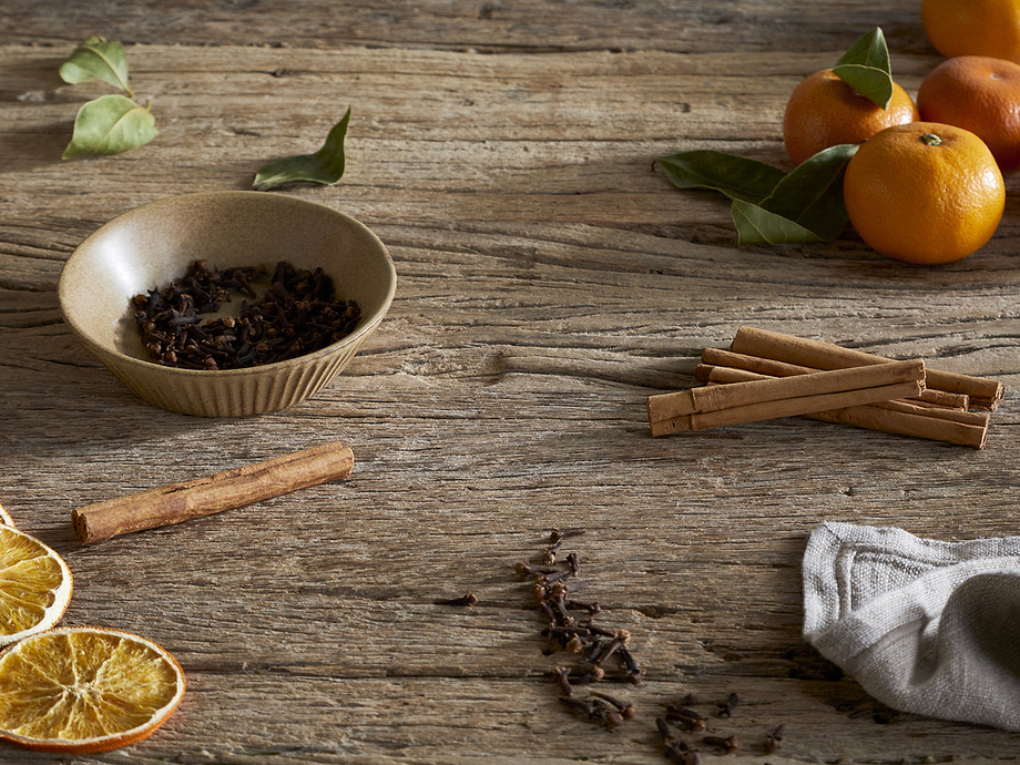 Mandarin & Clove Reed Diffuser