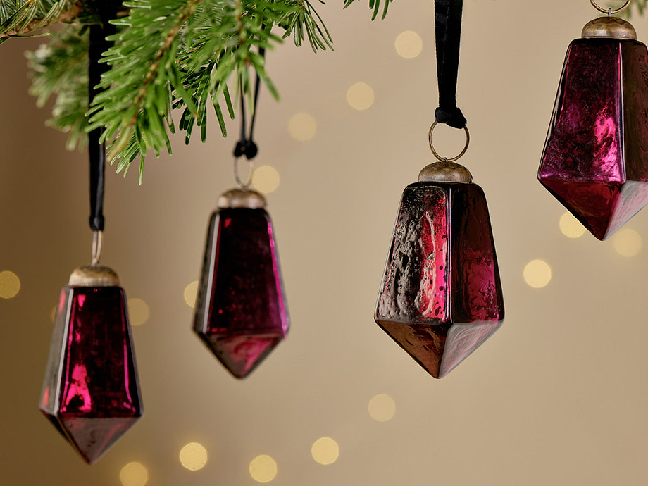 Ratnam Baubles - Ruby Large (Set of 4)