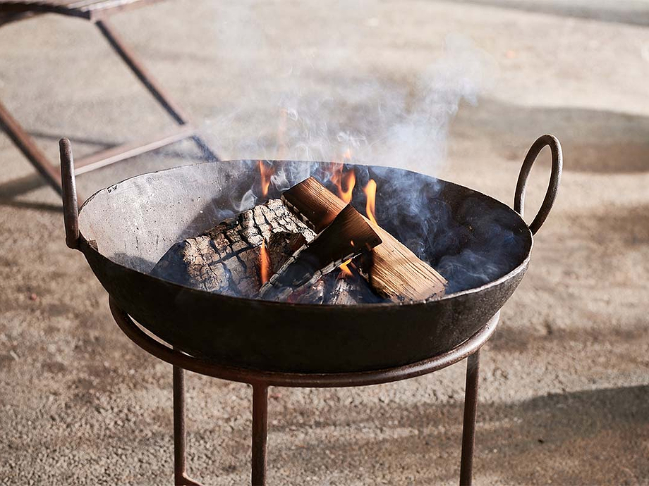 Reclaimed Iron Kadai With Grill - Small