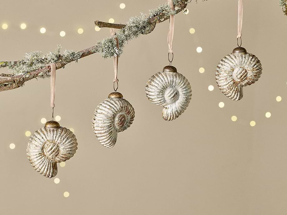 Sachin Shell Baubles - Rustic Gold - (Set of 4)