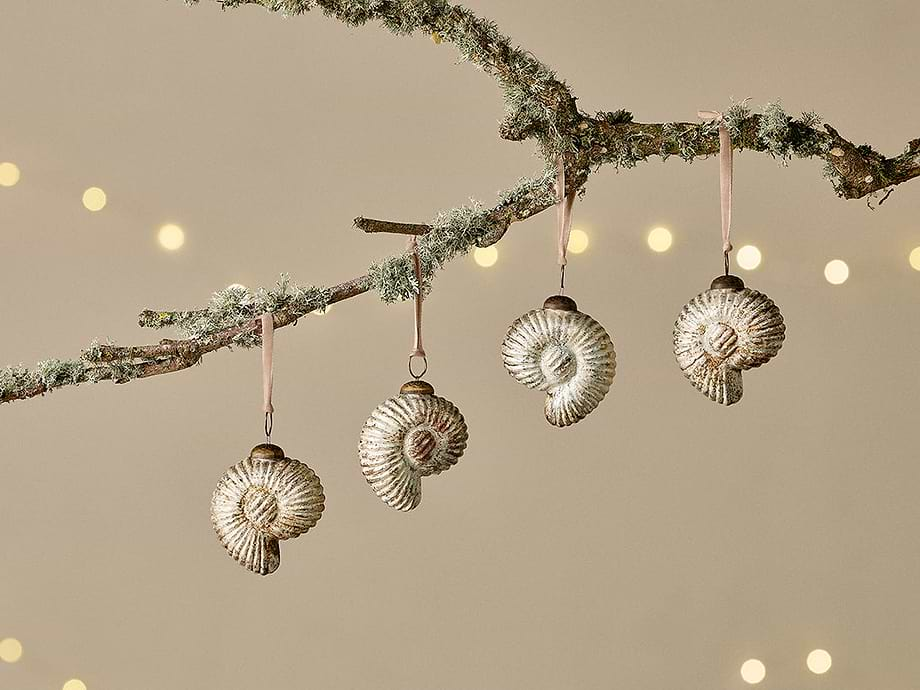 Sachin Shell Baubles - Rustic Gold - (Set of 4)