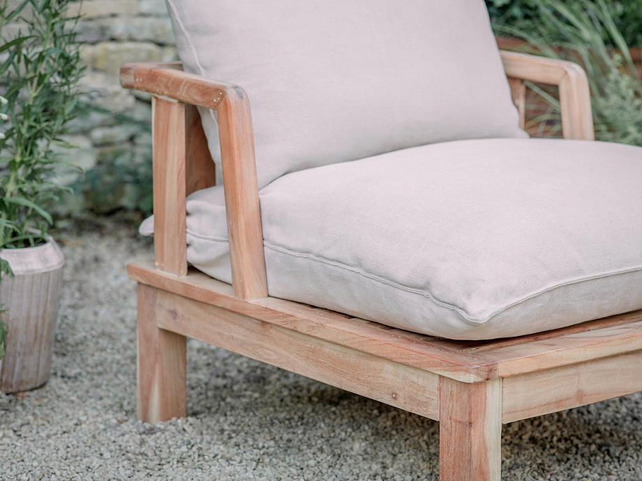 Sadhi Acacia Wood Outdoor Love Seat - Natural
