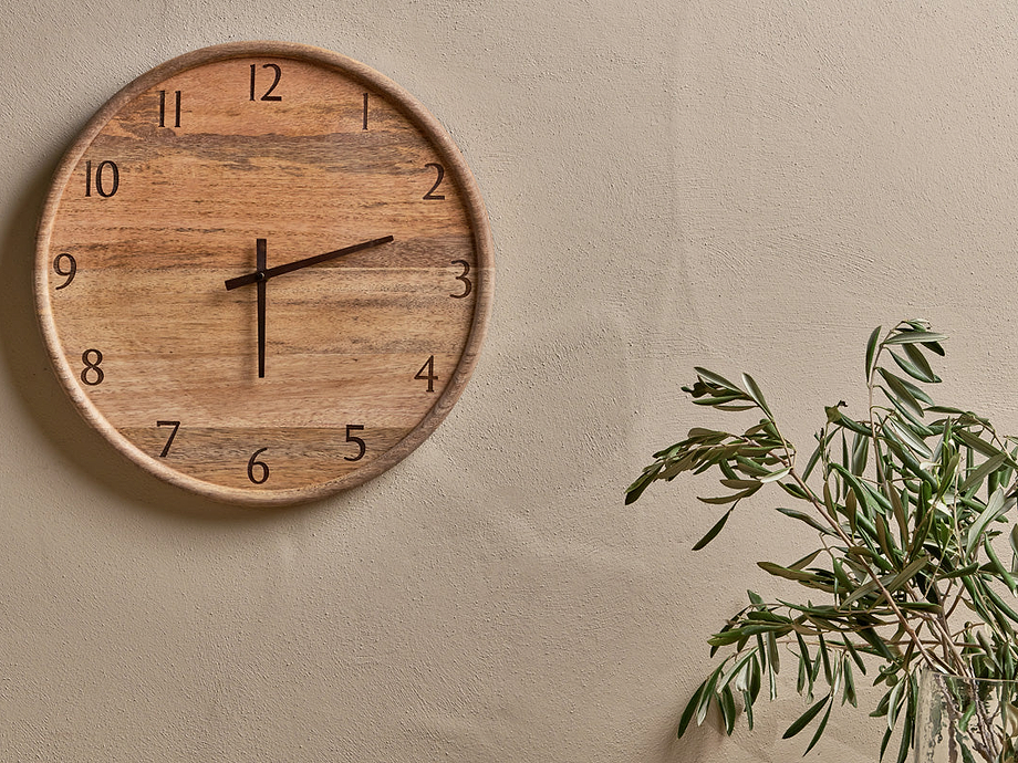 Som Mango Wood Clock - Natural