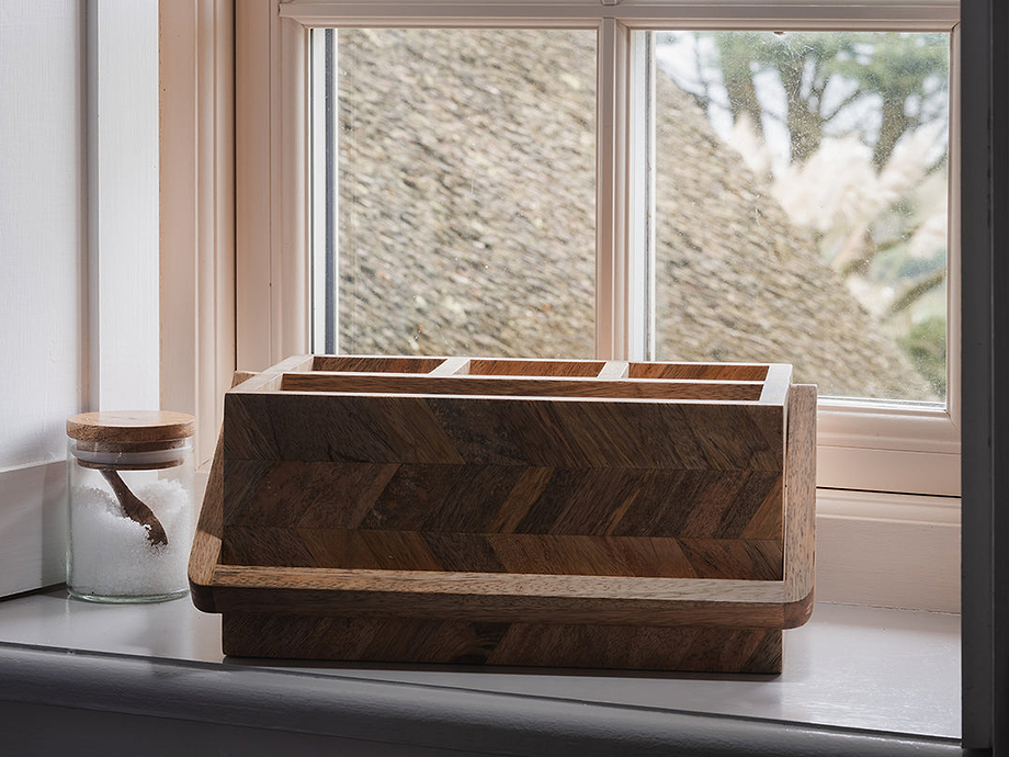 Sukha Mango Wood Caddy - Natural