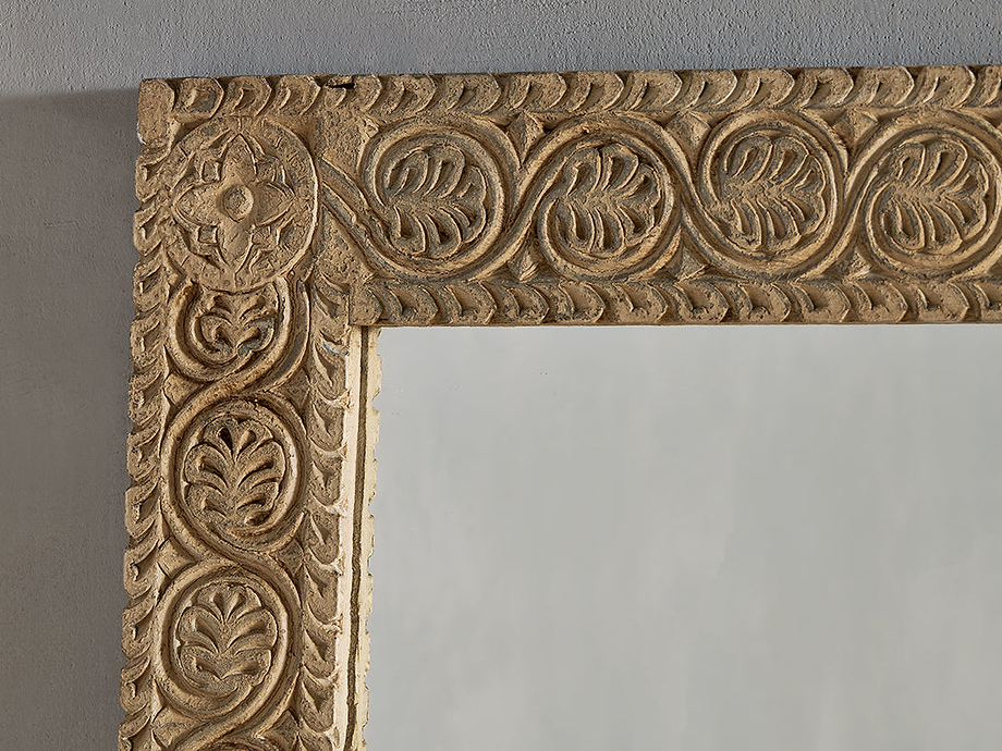 Tannir Mango Wood Carved Mirror - Natural