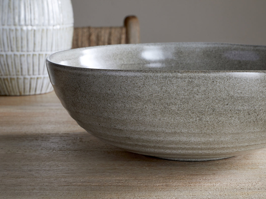 Valinha Earthenware Serving Bowl - Grey