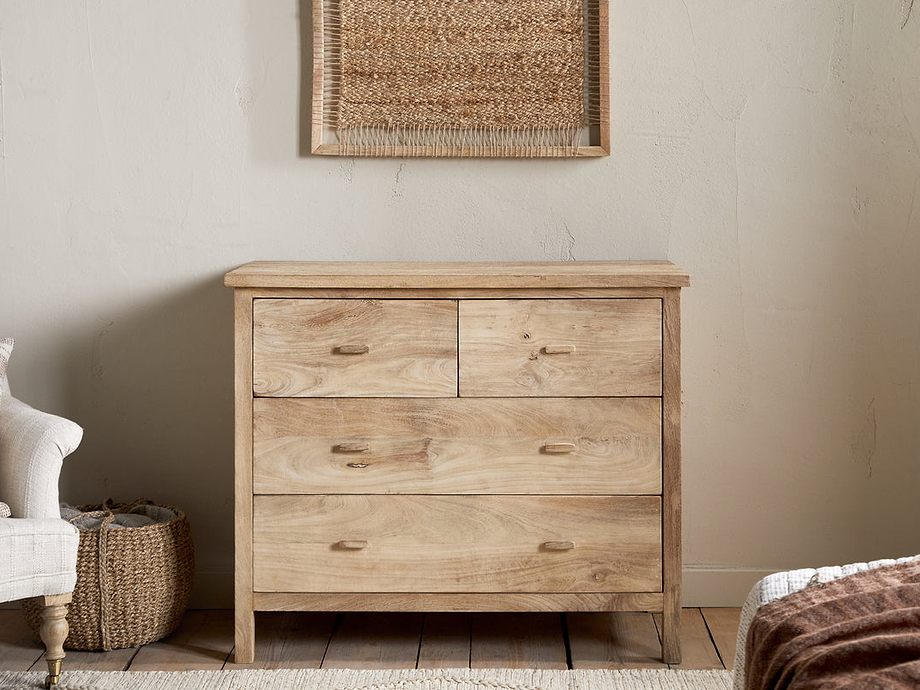 Vivan Grooved Chest of Drawers - Natural