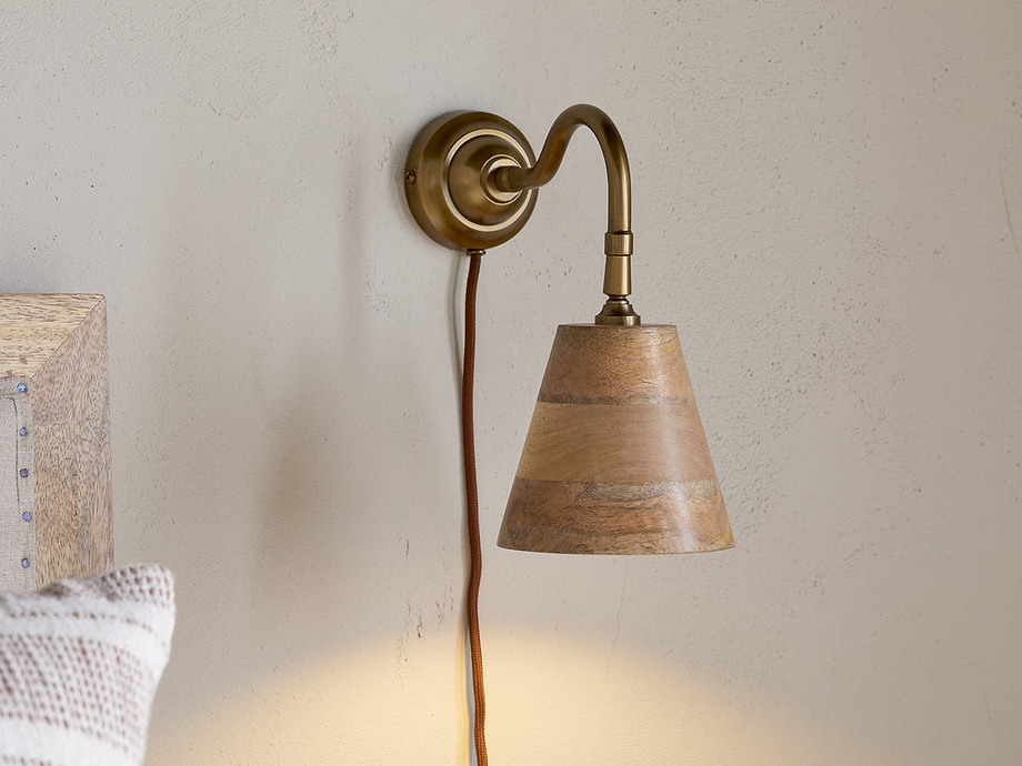 Vattu Mango Wood Plug In Wall Lamp - Natural & Antique Brass