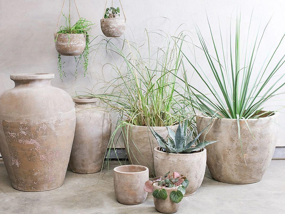 Affiti Clay Tapered Pot - Small