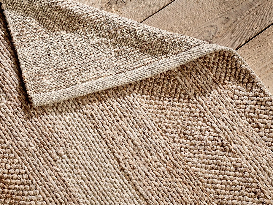 Ailan Wool Rug