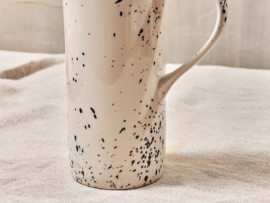 Ama Splatter Jug