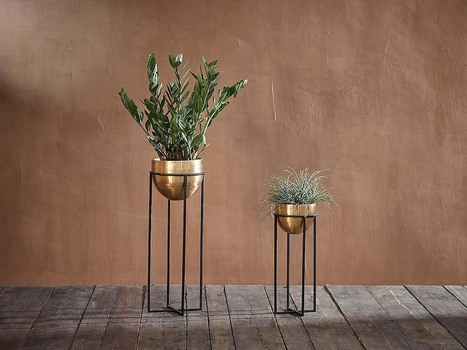 Atsu Brass Planter Stand