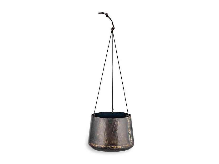 Endo Reclaimed Iron Hanging Planter
