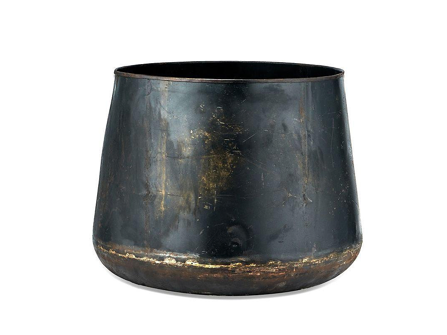 Endo Reclaimed Iron Planter