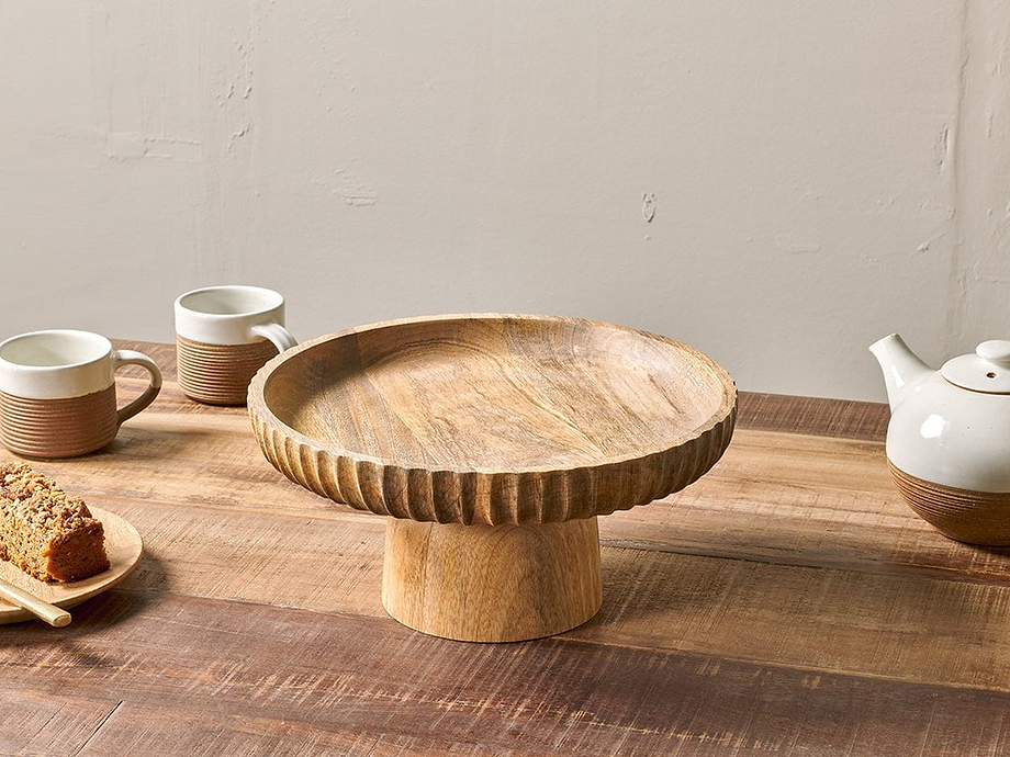 Gavivi Mango Wood Stand