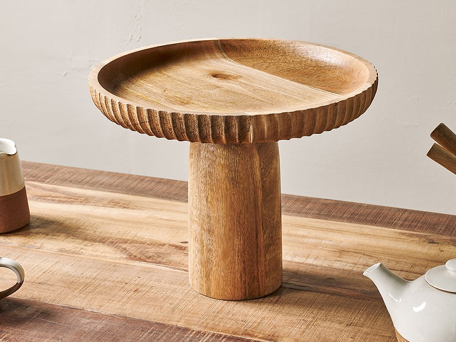 Gavivi Mango Wood Stand