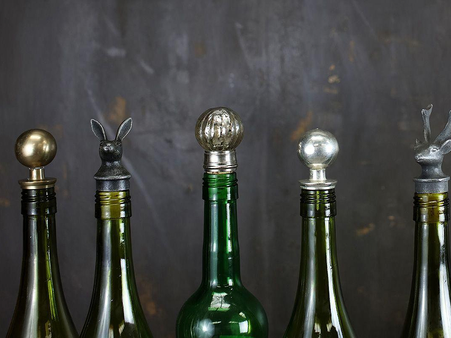 Hare Bottle Stopper