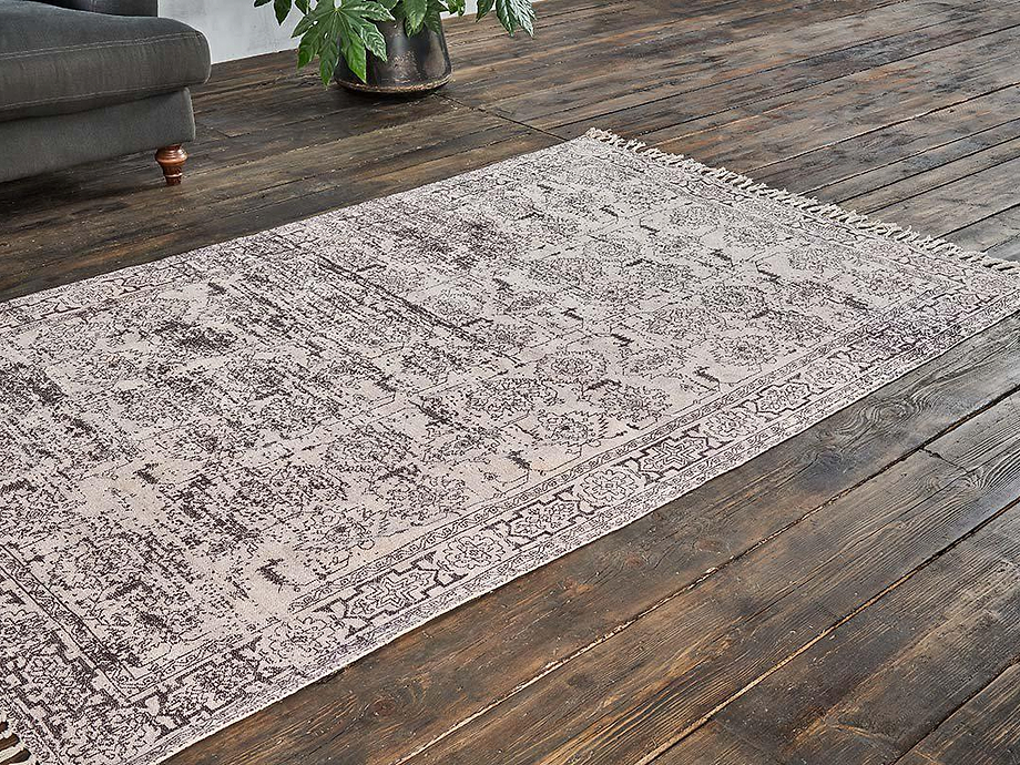Iria Antique Print Rug