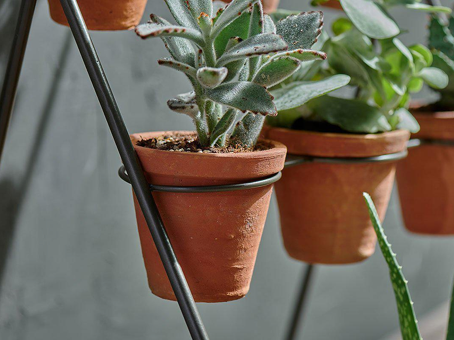 Jara Terracotta Planter Stand