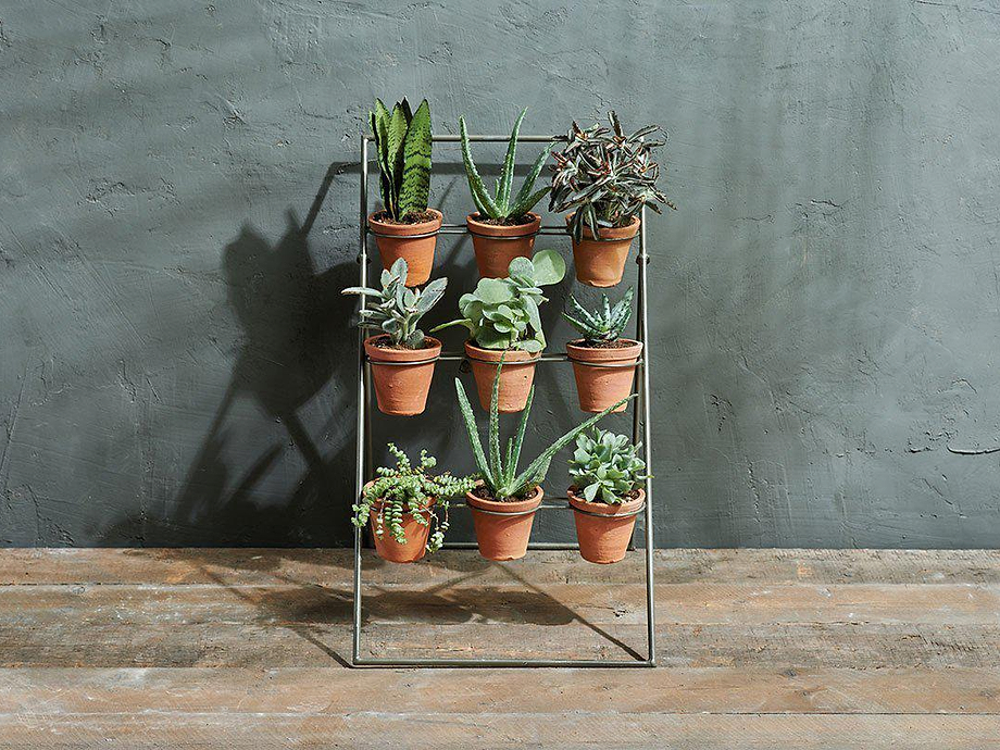 Jara Terracotta Planter Stand