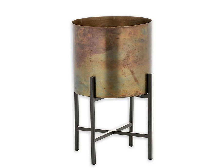 Juoni Iron Planter
