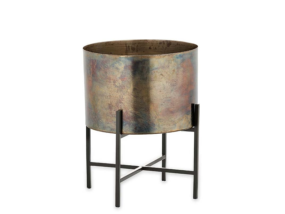 Juoni Iron Planter