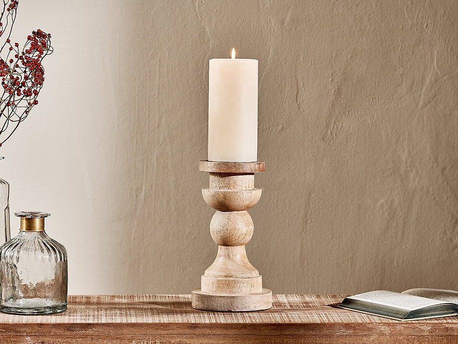 Kibibi Candle Stick