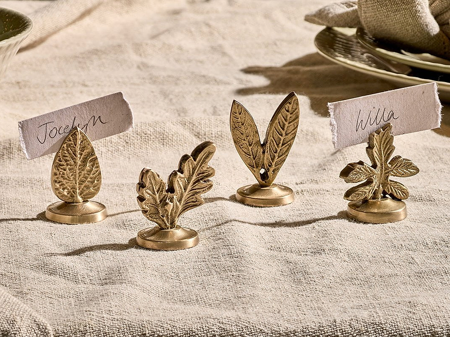 Leaf Brass Place Card Holders (Set of 4)