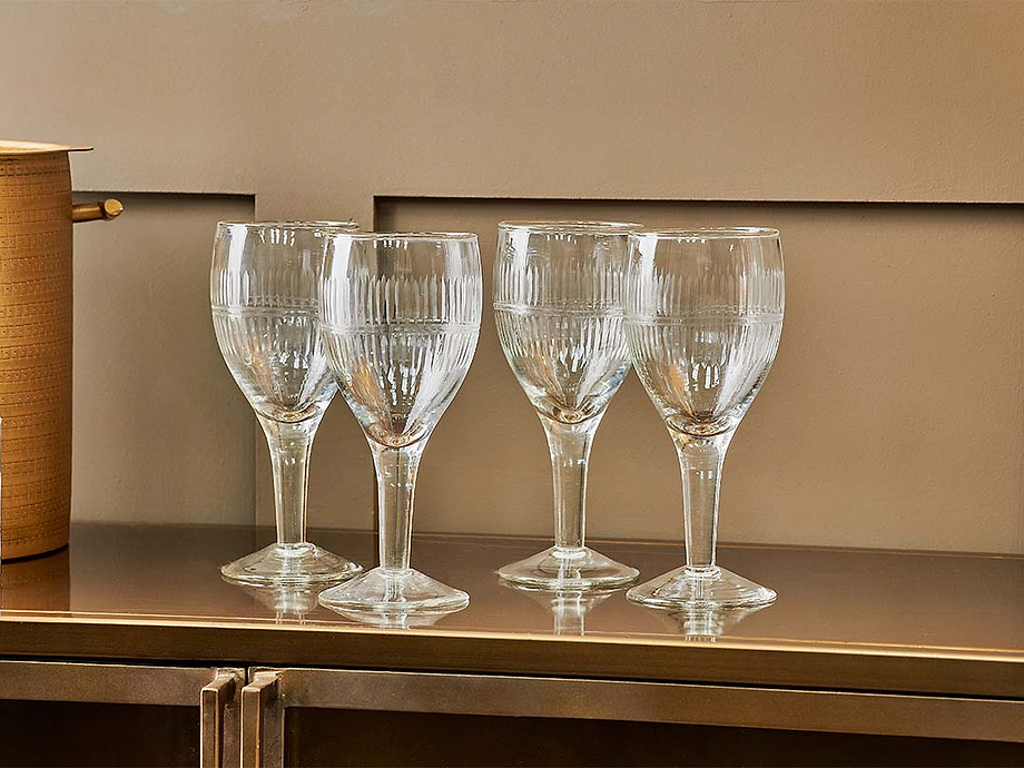 Mila Wine Glass - Clear (Set of 4)