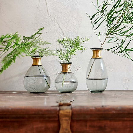 Miza Mini Glass Vase - Smoke-nkuku