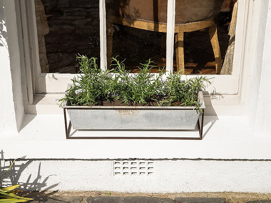 Narlu Window Box Planter