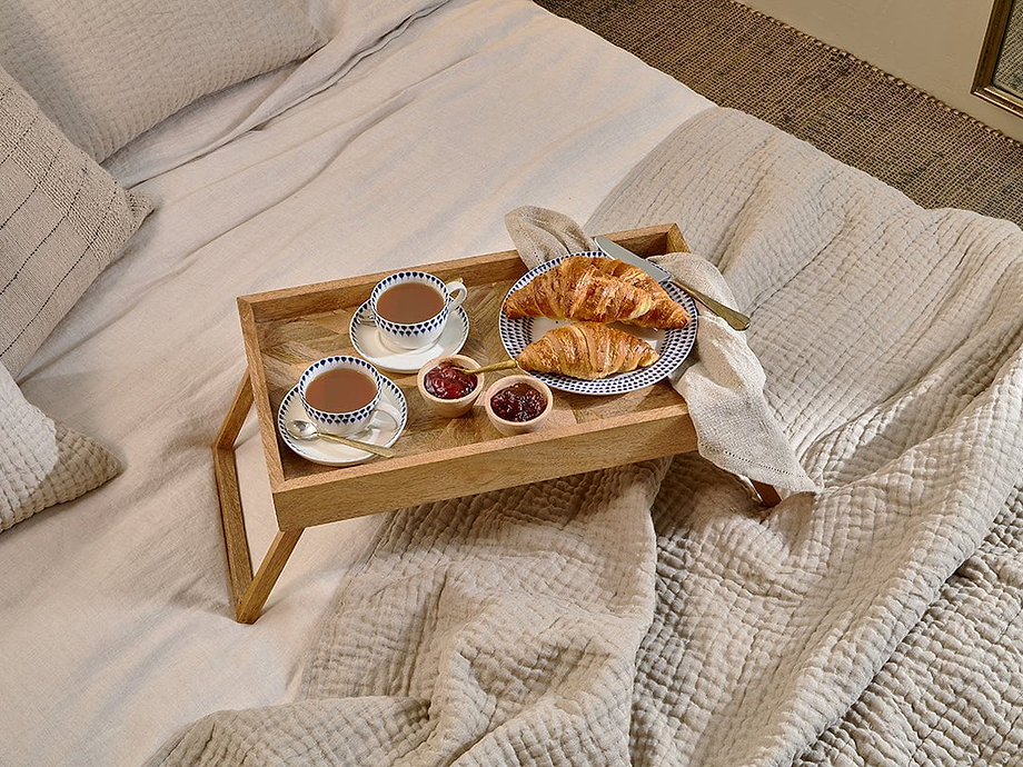Pawi Mango Wood Breakfast Tray