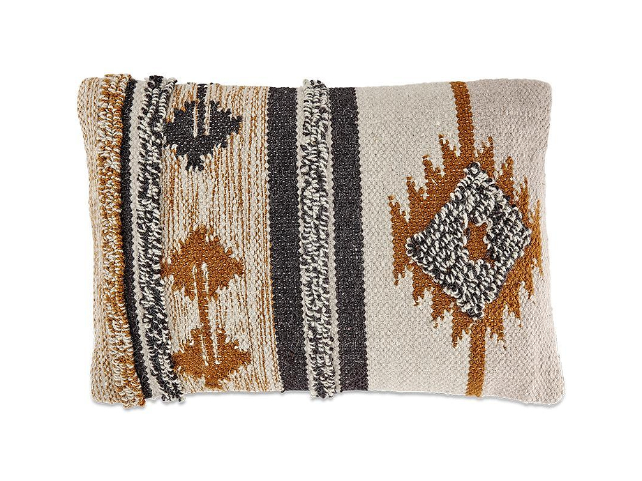 Tussi Sia Cushion Cover
