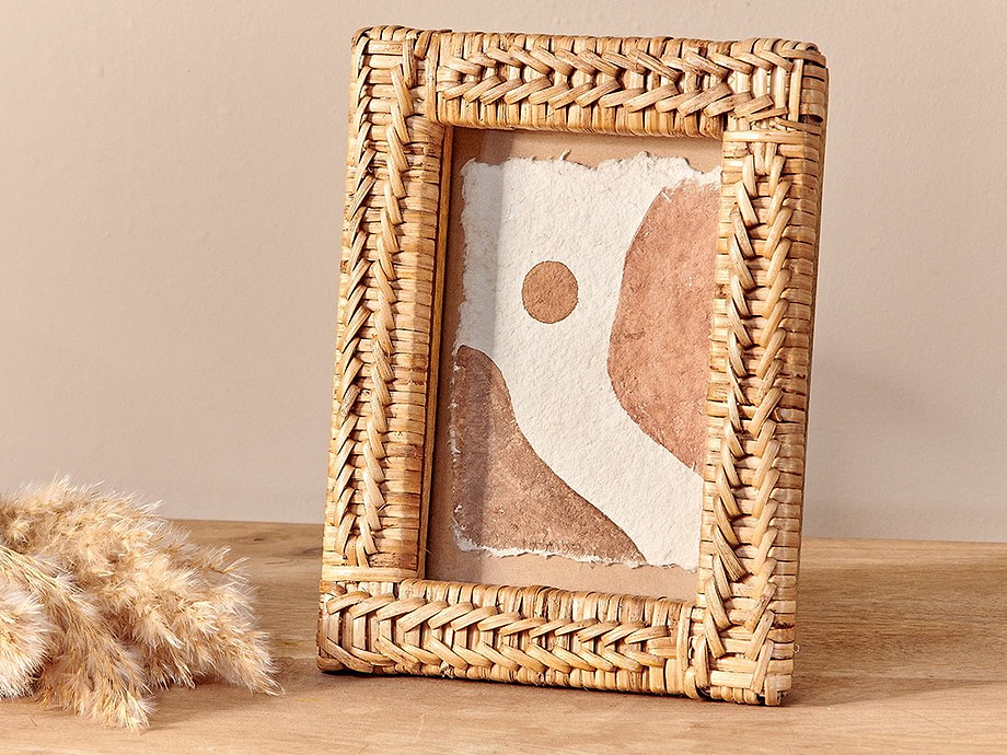 Yanis Rattan Photo Frame