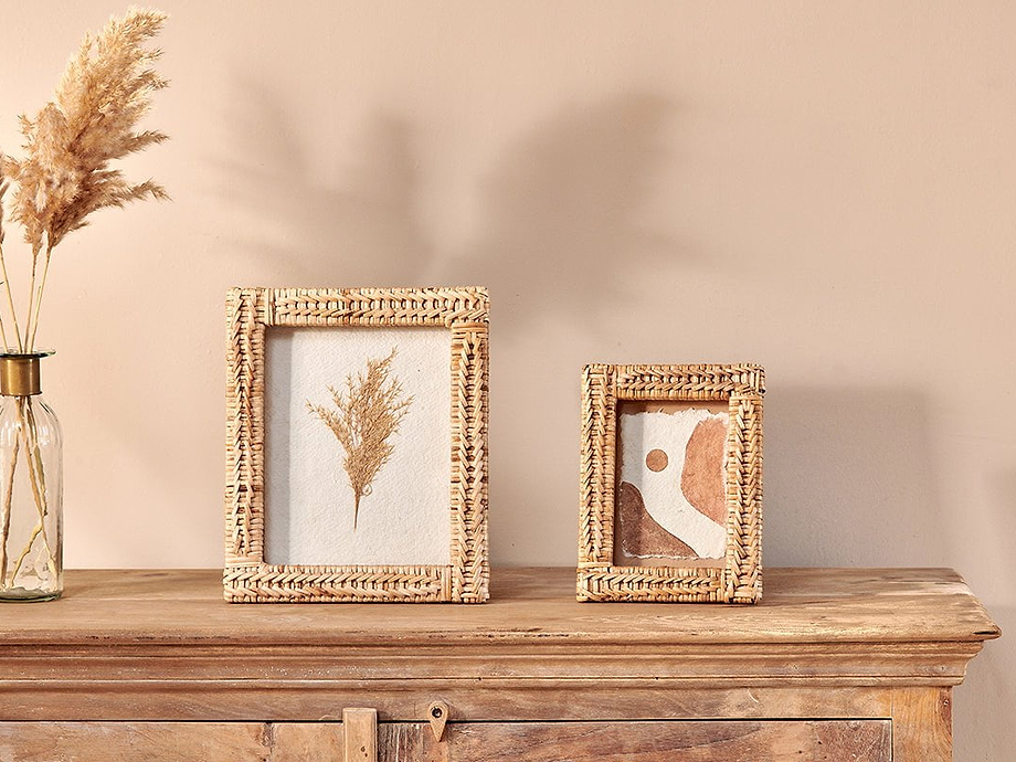 Yanis Rattan Photo Frame