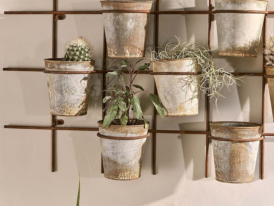 Abari Wall Hung Planter