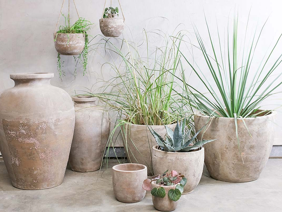 Affiti Clay Tapered Pot - Large