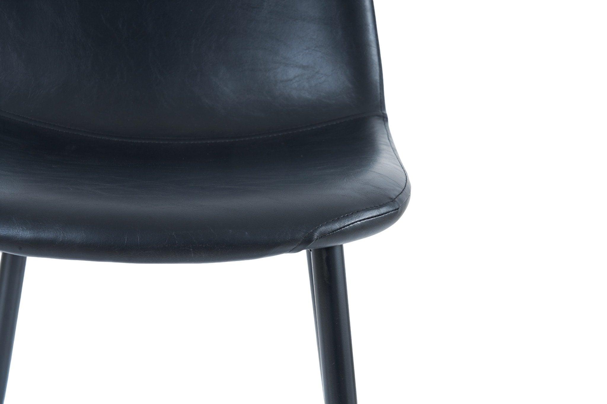 כסא אוכל מרופד דמוי עור בצבע שחור דגם קאי