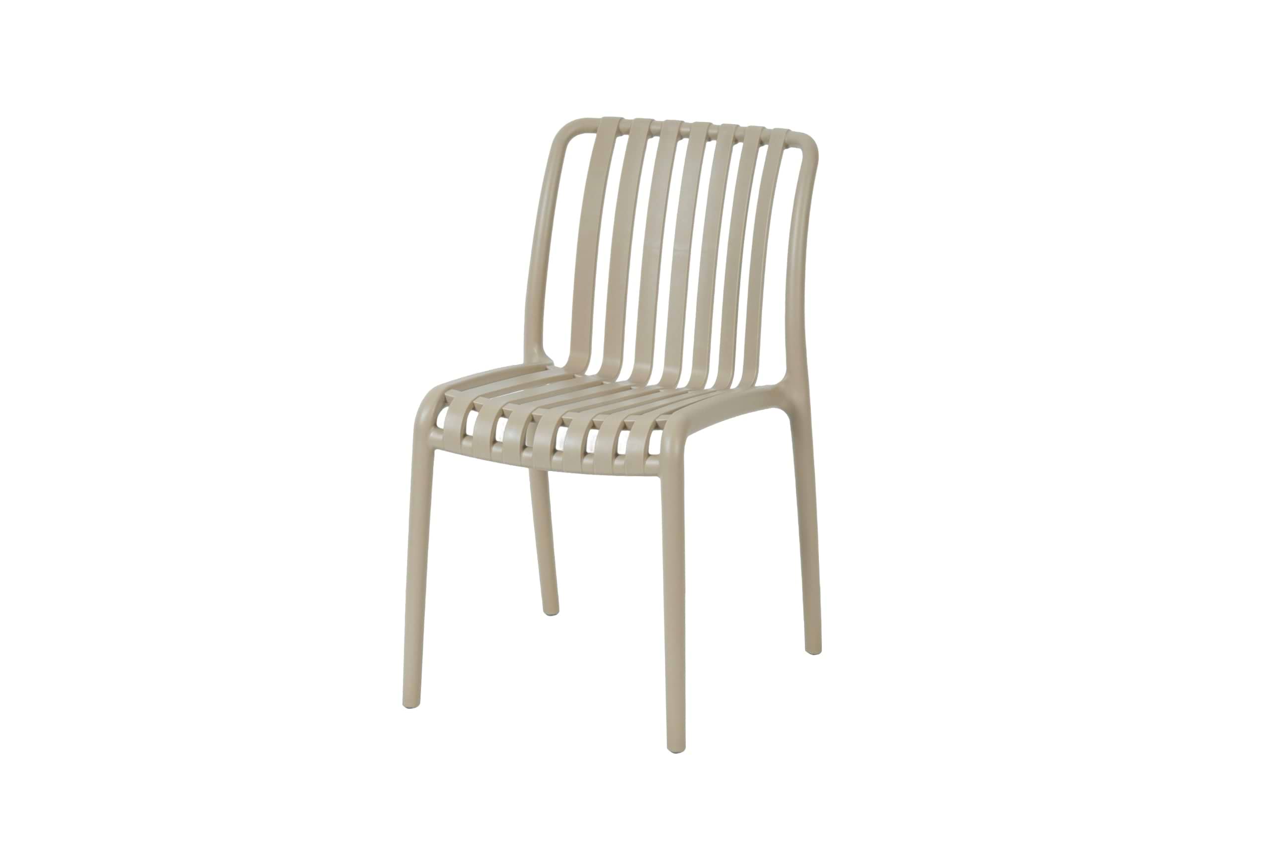 כסא פלסטיק קשיח לגינה בצבע בז' דגם לואיס