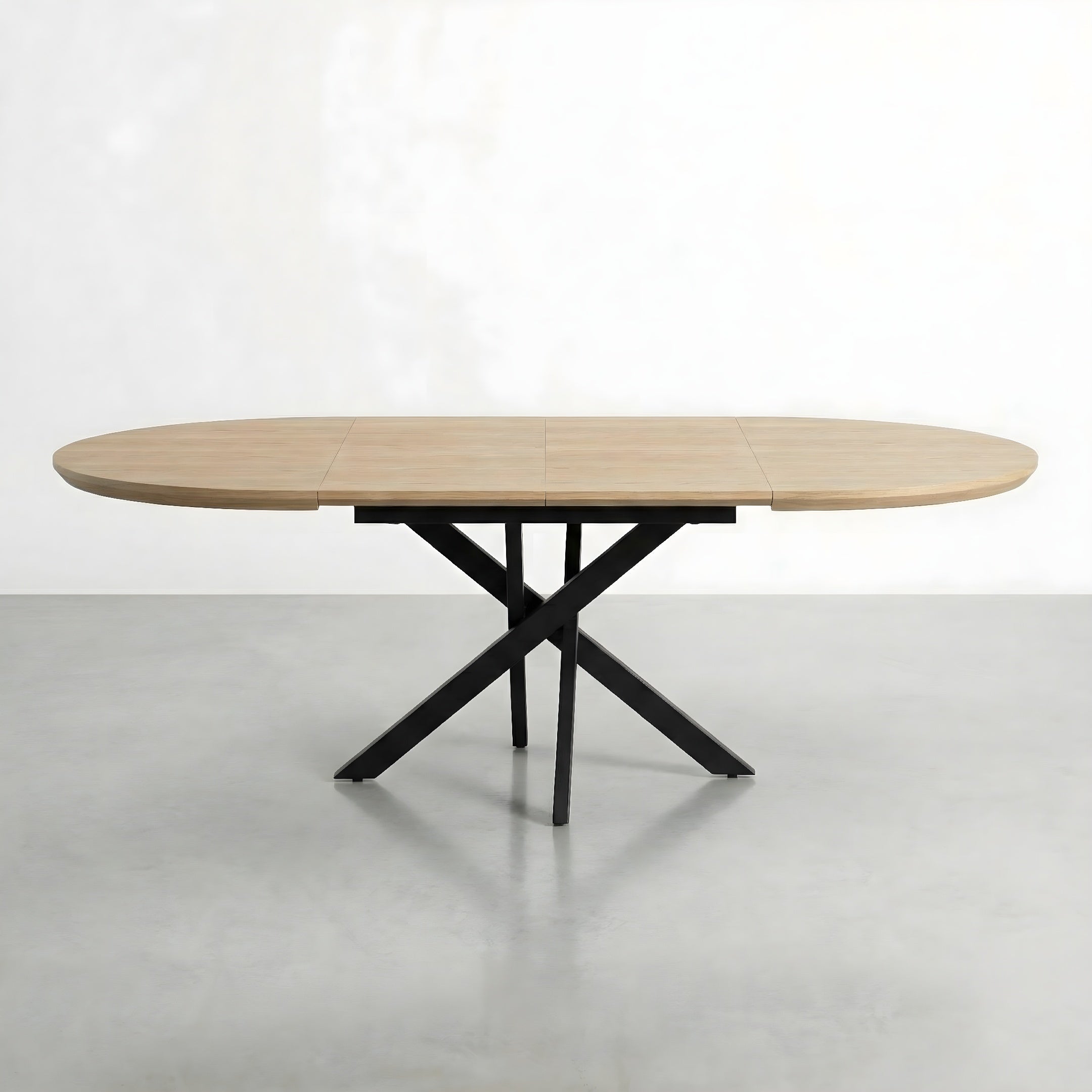 שולחן פינת אוכל עגול נפתח צבע עץ אלון מידות 120-210 ס"מ דגם נאור